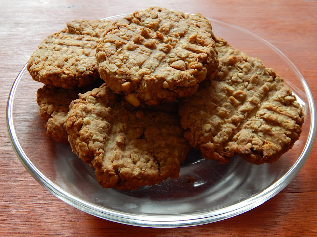 Healthy Peanut butter Oat cookies